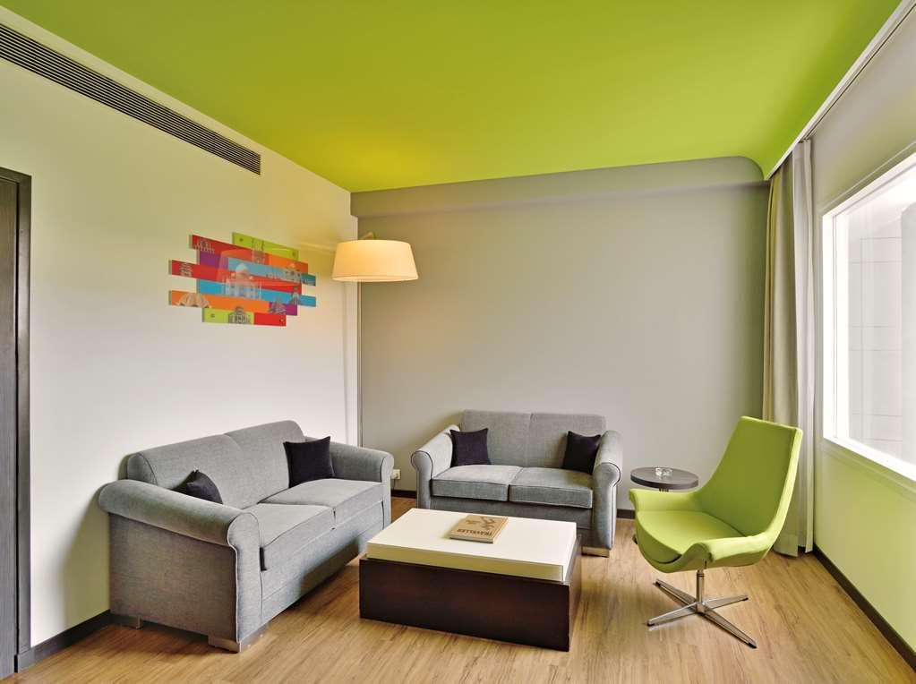 Park Inn By Radisson New Delhi Lajpat Nagar Стая снимка