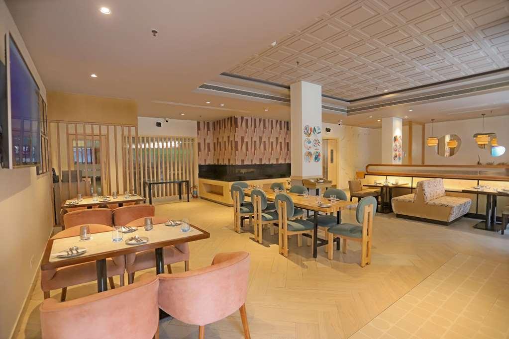 Park Inn By Radisson New Delhi Lajpat Nagar Ресторант снимка
