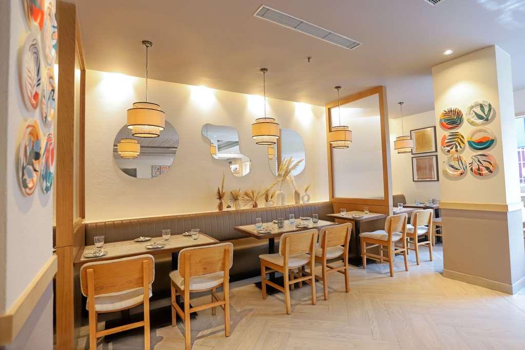 Park Inn By Radisson New Delhi Lajpat Nagar Ресторант снимка