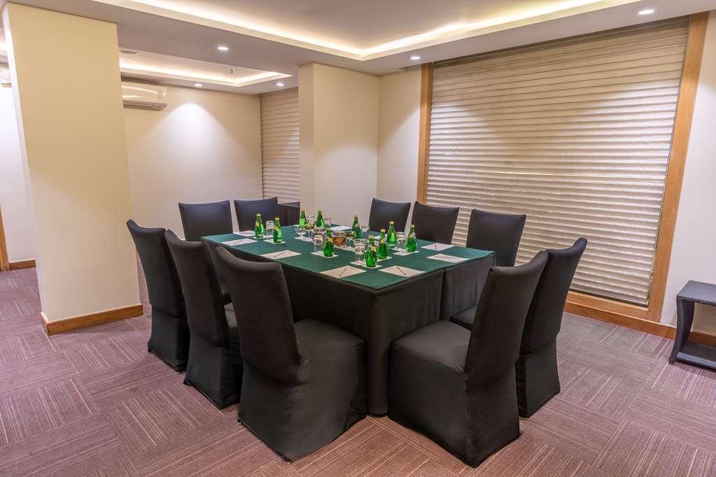 Park Inn By Radisson New Delhi Lajpat Nagar Съоръжения снимка
