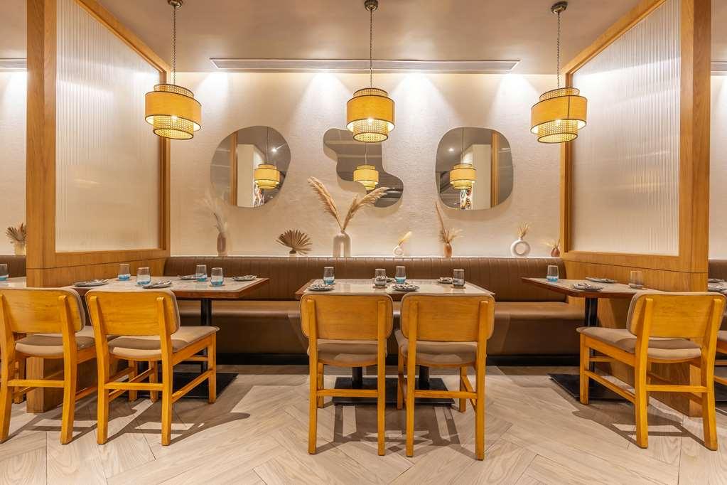 Park Inn By Radisson New Delhi Lajpat Nagar Ресторант снимка